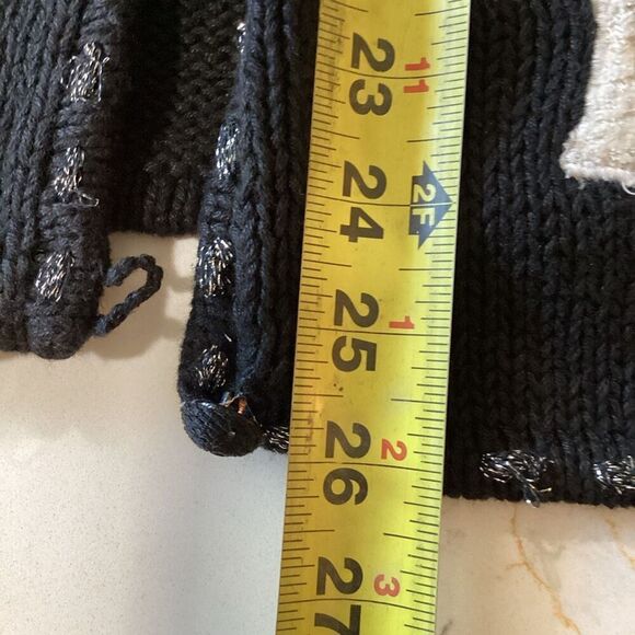 Sharon Young Sportswear Holiday Vest Sz M Mary Jesus Manger Scene Embroidered - Picture 7 of 8